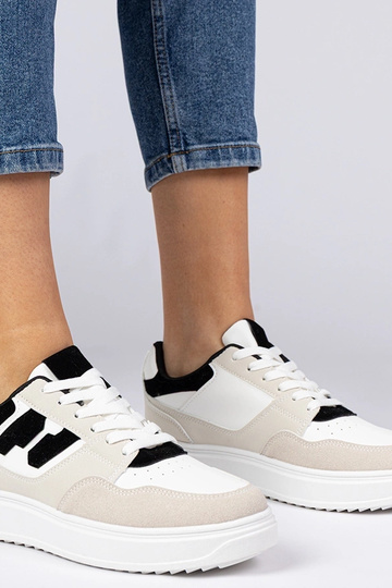 Balti juodi moteriški...