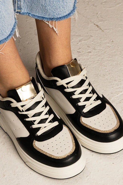 Juodi moteriški sneakeriai su...