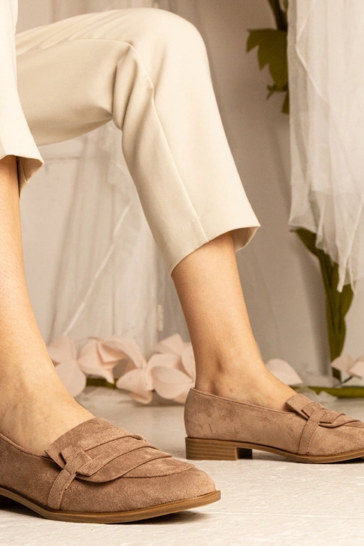 Rudi moteriški klasikiniai mokasinai... Rudi moteriški klasikiniai mokasinai...