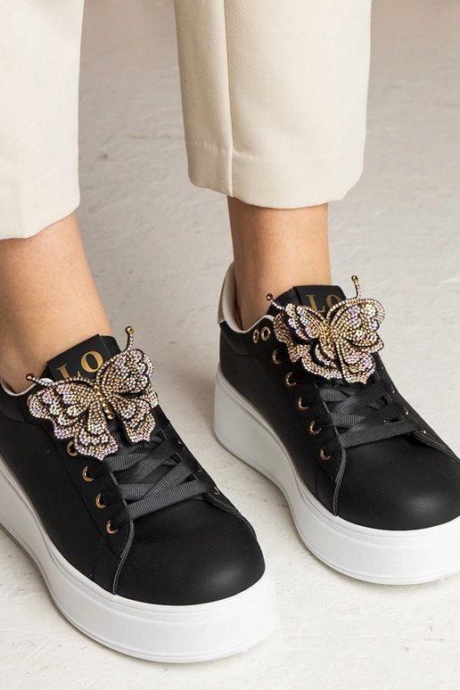 Juodi sportiniai batai su drugeliu ir...