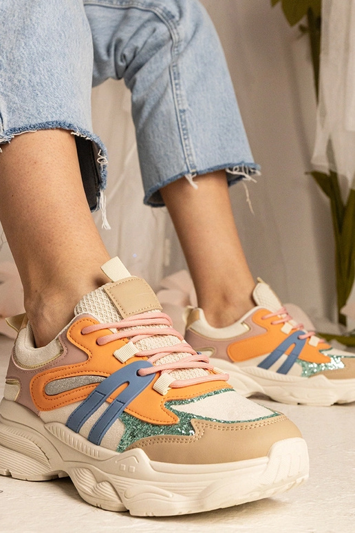 Oranžiniai moteriški sportiniai batai...