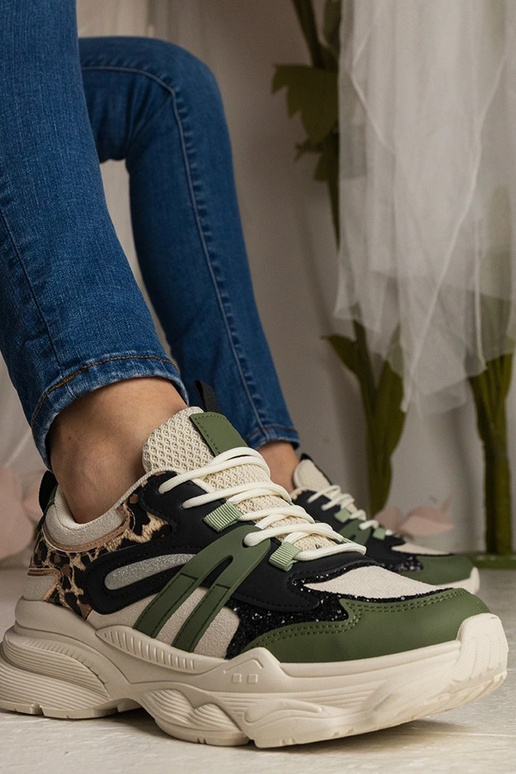 Žali moteriški sportiniai batai su... Žali moteriški sportiniai batai su...