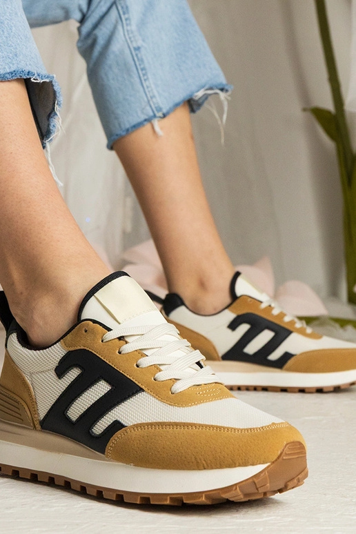 Rudi moteriški sportiniai batai Marena