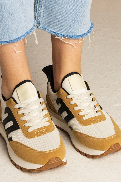 Rudi moteriški sportiniai batai Marena