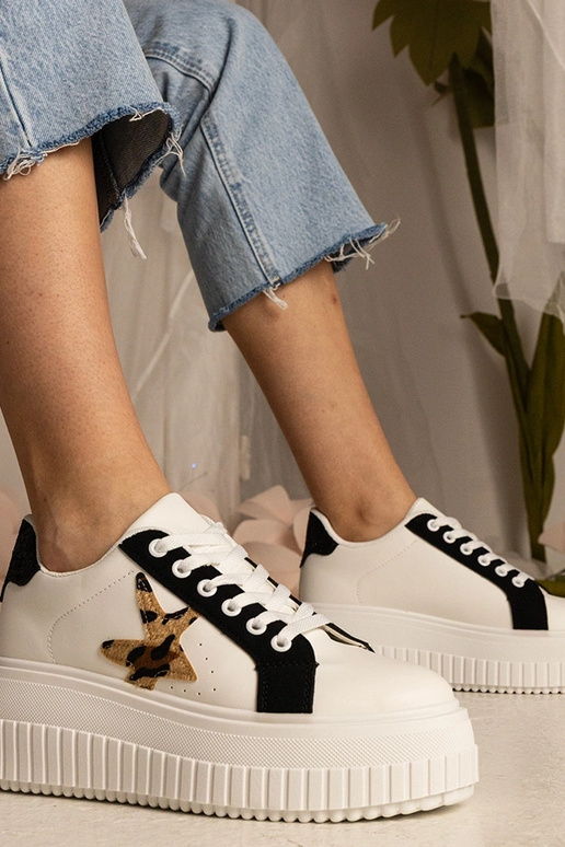 Bespalviai juodi sportiniai batai su...