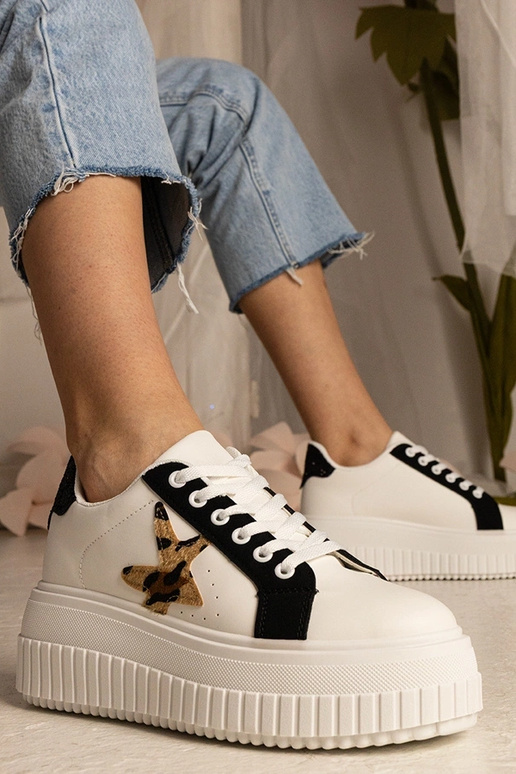 Bespalviai juodi sportiniai batai su...