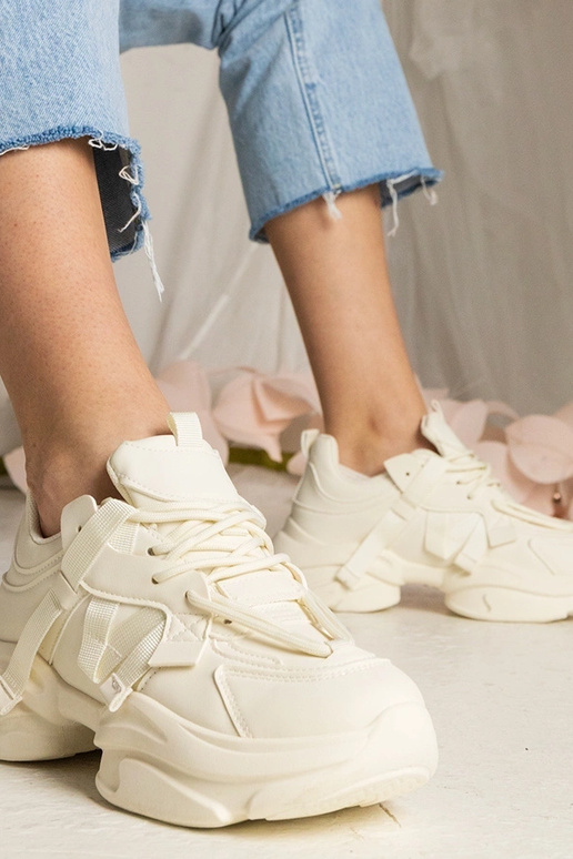 Moteriški bežiniai masyvūs sportiniai...