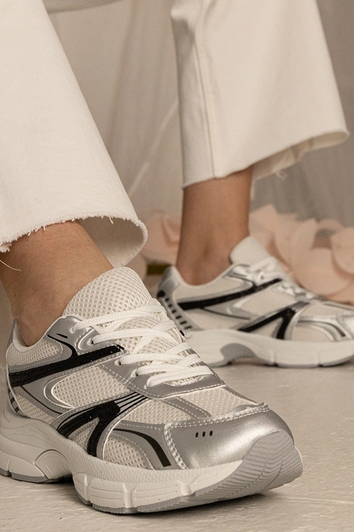 Moteriški sidabriniai sportiniai...