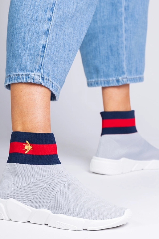 Pilki moteriški sportiniai bateliai...