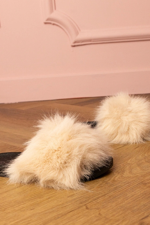 Smėlio spalvos vaikiškos šlepetės su...