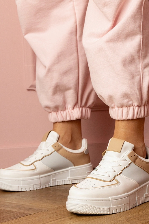 Baltai-smėlio spalvos moteriški... Baltai-smėlio spalvos moteriški...