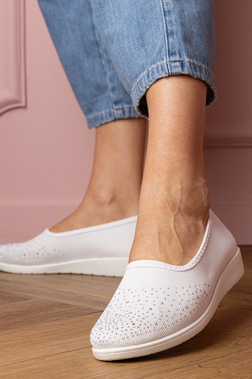 Baltos moteriškos sportinės... 2