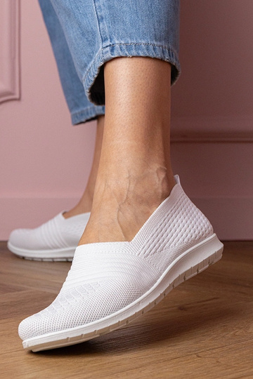 Baltos moteriškos sportinės... 2