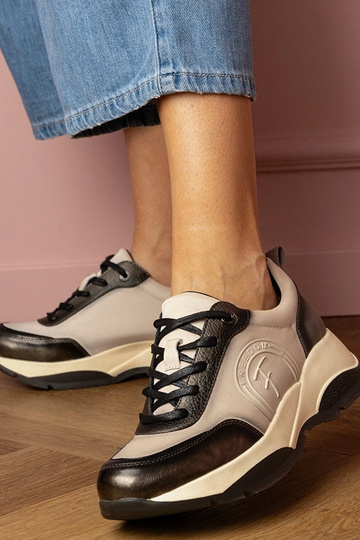 Pilki moteriški sportiniai...