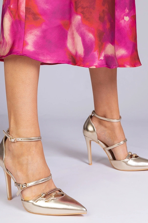 Smėlio spalvos aukštakulniai užsegami...