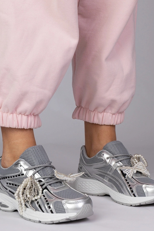 Juodi sportiniai bateliai su...