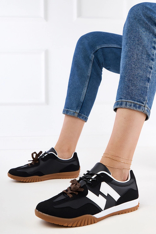 Smėlio spalvos sportiniai bateliai su...