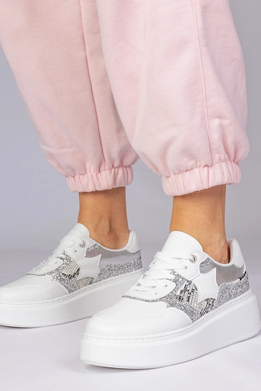 Juodi sportiniai bateliai su...