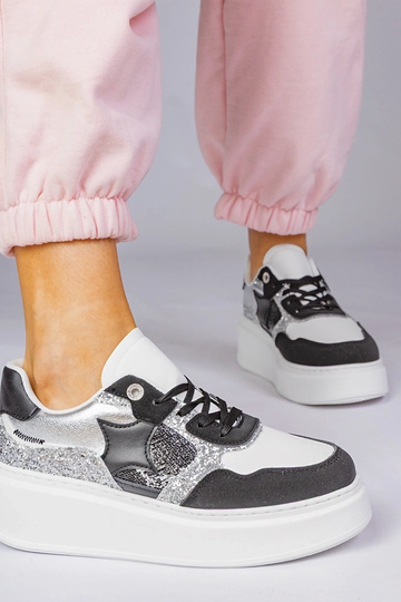 Auksiniai aukštakulniai ant... 2