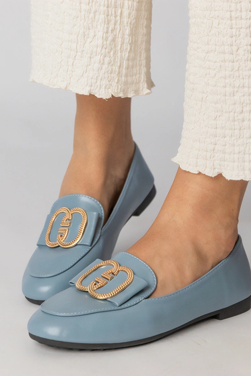 Balti moteriški mokasinai su auksiniu...