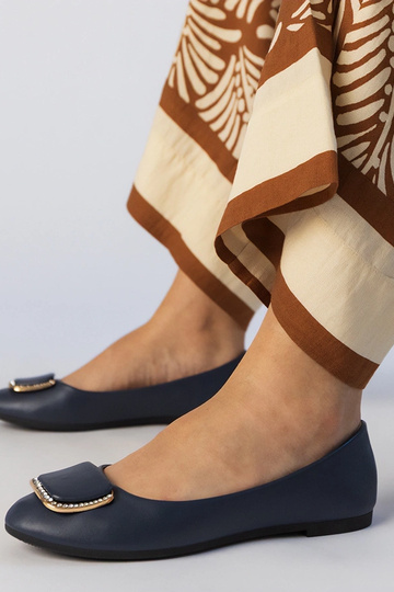 Juodos moteriškos balerinos...