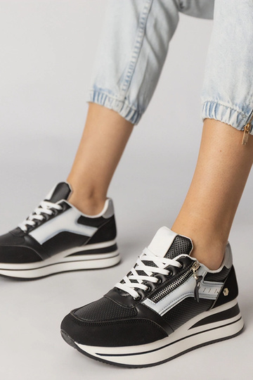 Smėlio spalvos sportiniai...