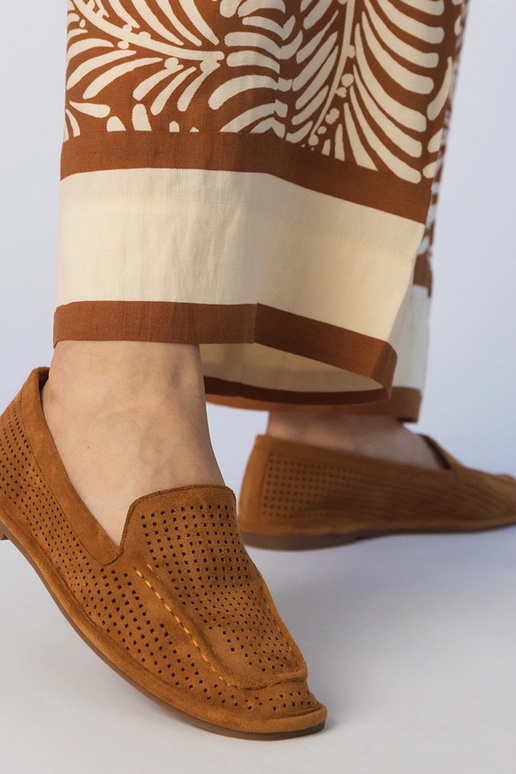 Juodi ažūriniai mokasinai iš...