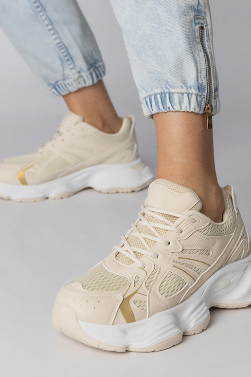 Panteros rašto sportiniai bateliai...