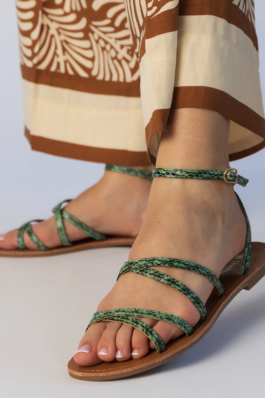 Rožiniai sandalai ant plokščios...