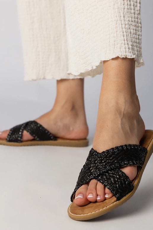 Balti sandalai ant platformos su...