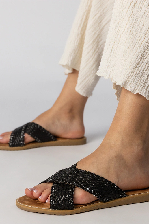 Balti sandalai ant platformos su...