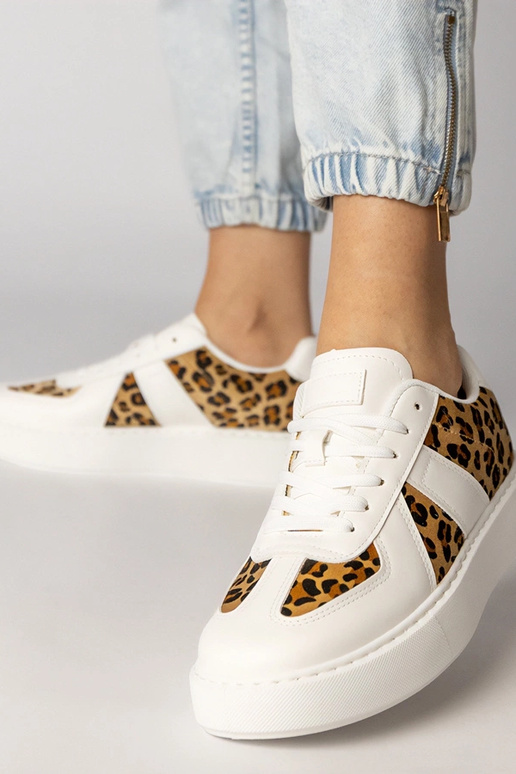 Juodi-balti sportiniai bateliai su...