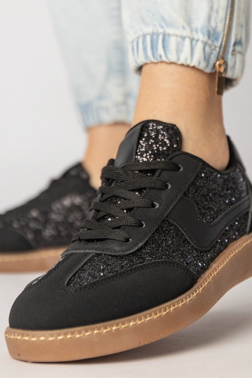 Juodi ažūriniai moteriški sportiniai...