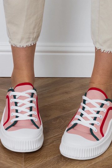 Juodi moteriški bateliai...