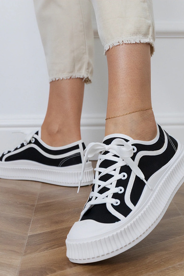 Pilki moteriški bateliai... 2