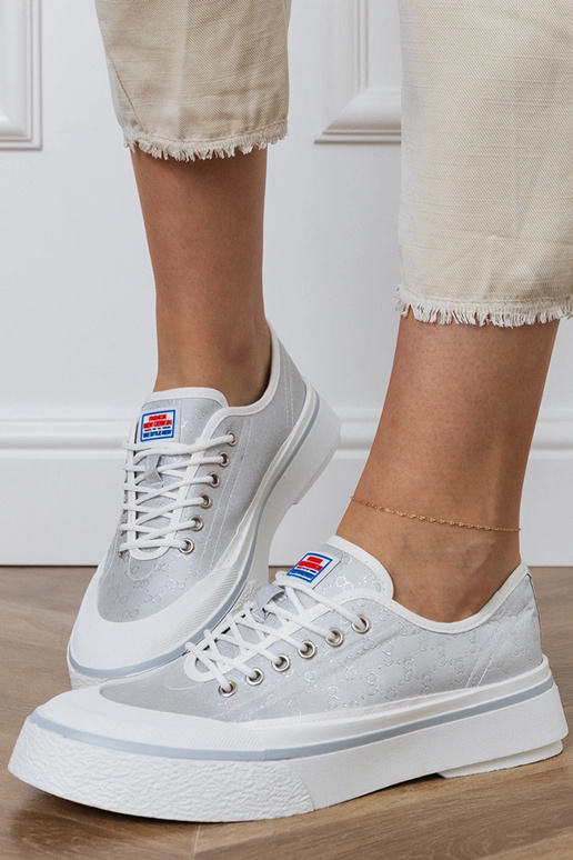 Rudi moteriški bateliai ant...