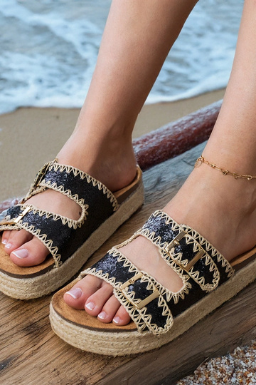 Tamsiai mėlynos espadrilių... 2