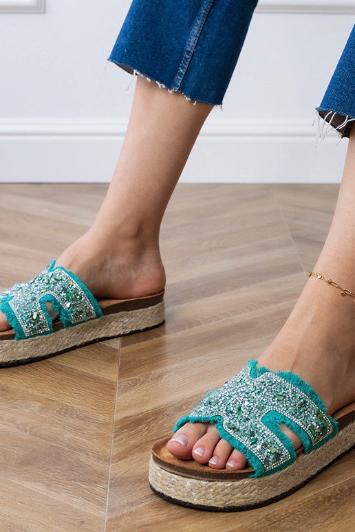 Žalios espadrilės su cirkoniais ir... Žalios espadrilės su cirkoniais ir...
