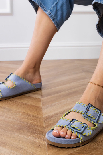 Žalios šlepetės su cirkonio...