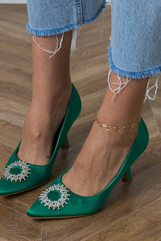 Žalios šilkinės basutės su cirkoniais...