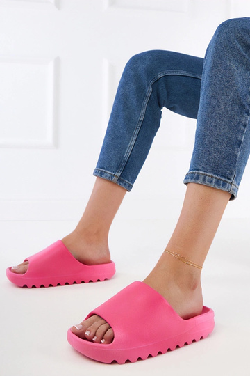 Rožinės guminės moteriškos šlepetės Papitos