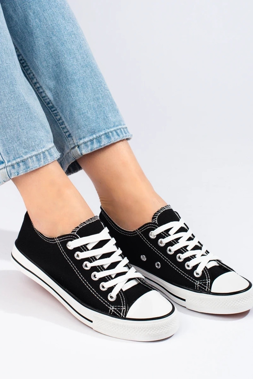 Klasikinio modelio juodos spalvos...