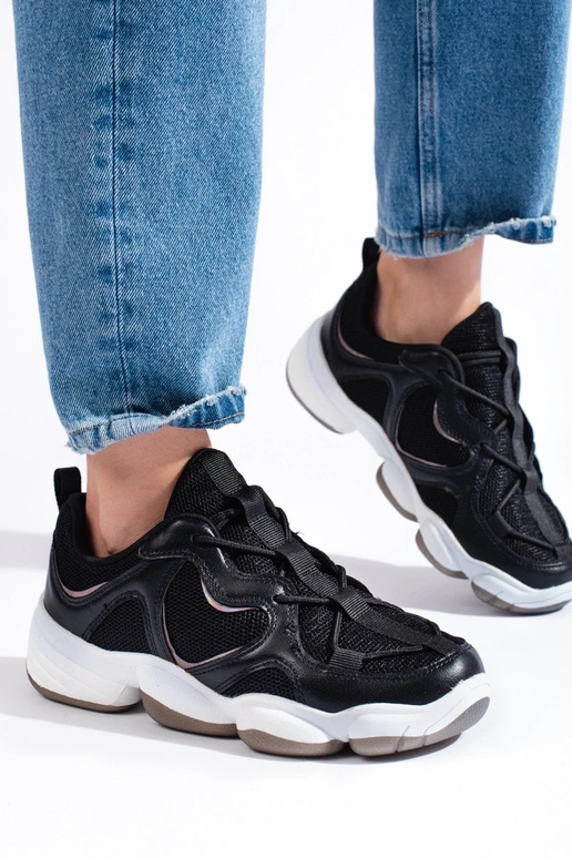 juodos spalvos Sneakers modelio batai...