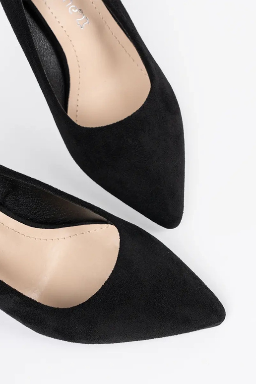 Klasikinio modelio bateliai