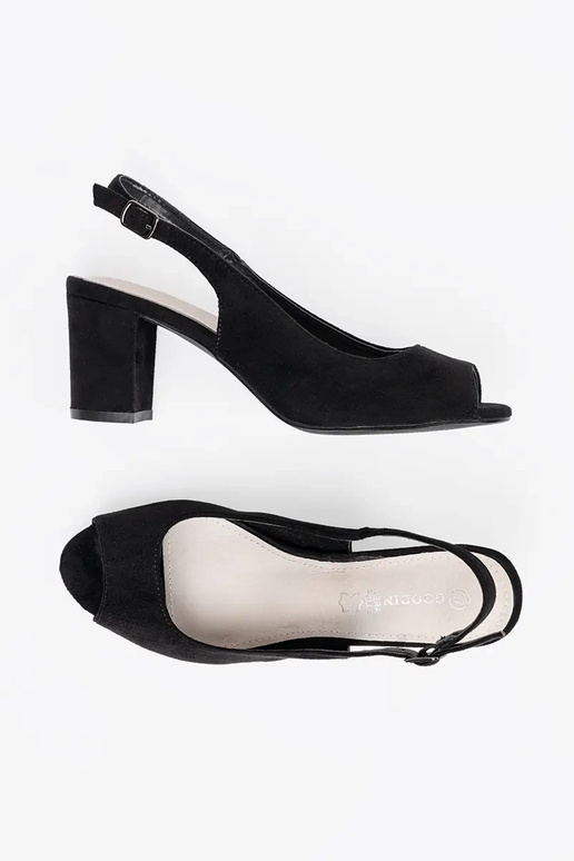 Zomšinės basutės su kulniukais