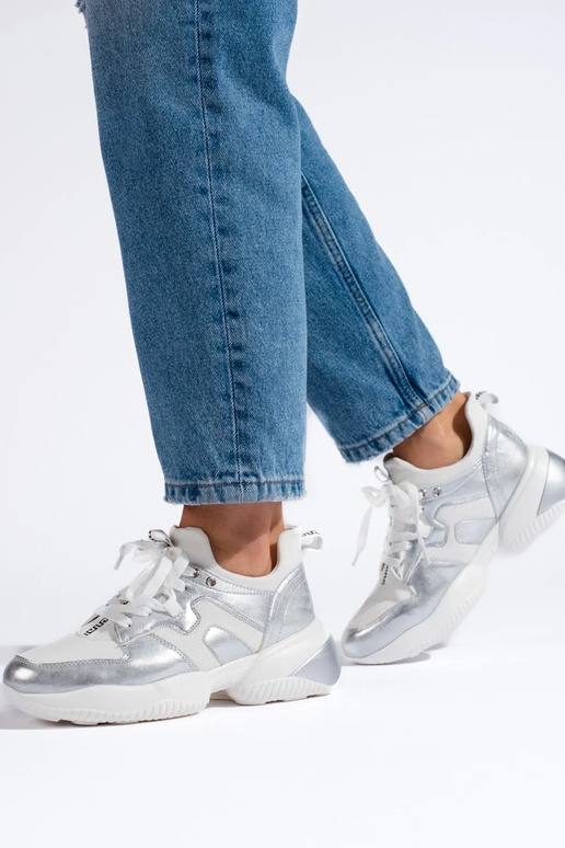 sidabro spalvos Sneakers modelio...