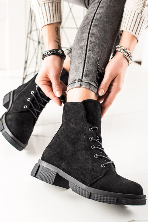 iš zomšos auliniai batai