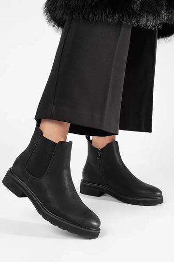 Klasikiniai juodi aulinukai... 2