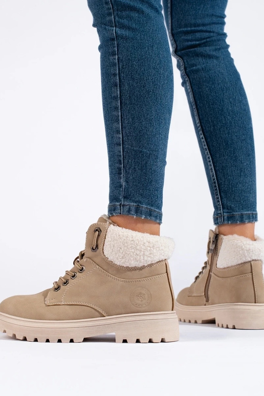 Moteriški aulinukai iš dirbtinės odos...