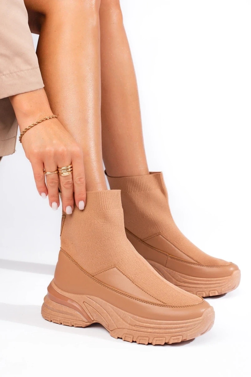 Sportinio stiliaus moteriški batai... Sportinio stiliaus moteriški batai...